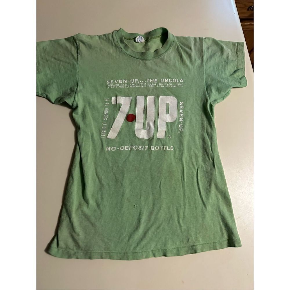 Vintage 7 Up Youth XL Green Graphic Shirt Single Stitch USA made repaired Artex